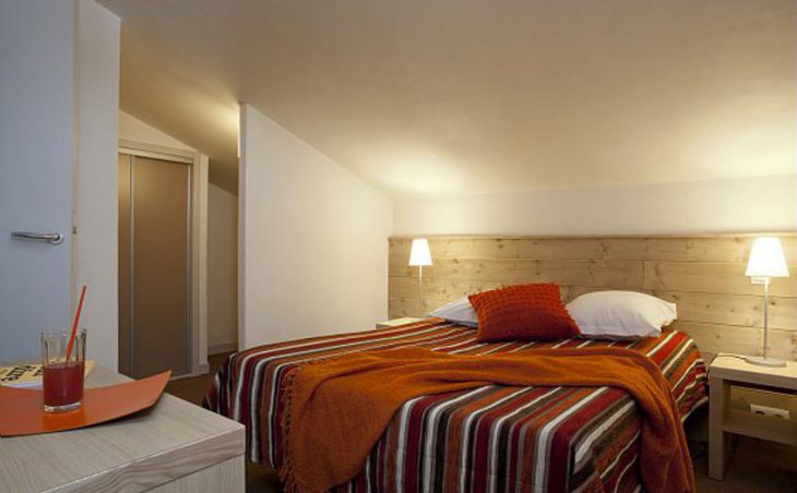 Les Gemeaux, La Plagne, Double Bedroom